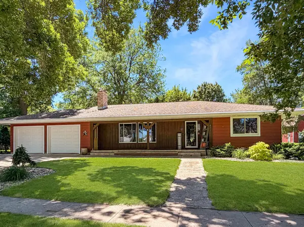 431 Central AVE S,  Balaton,  MN 56115