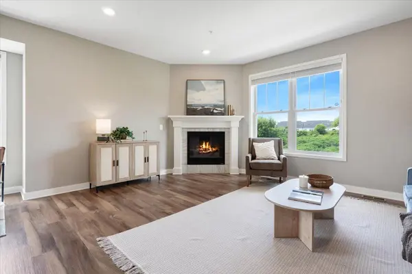 5098 93rd Lane N, Brooklyn Park, MN 55443