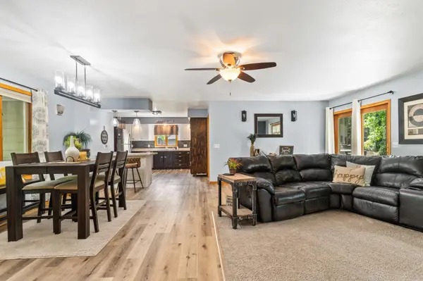 1417 Fairway DR, Faribault, MN 55021