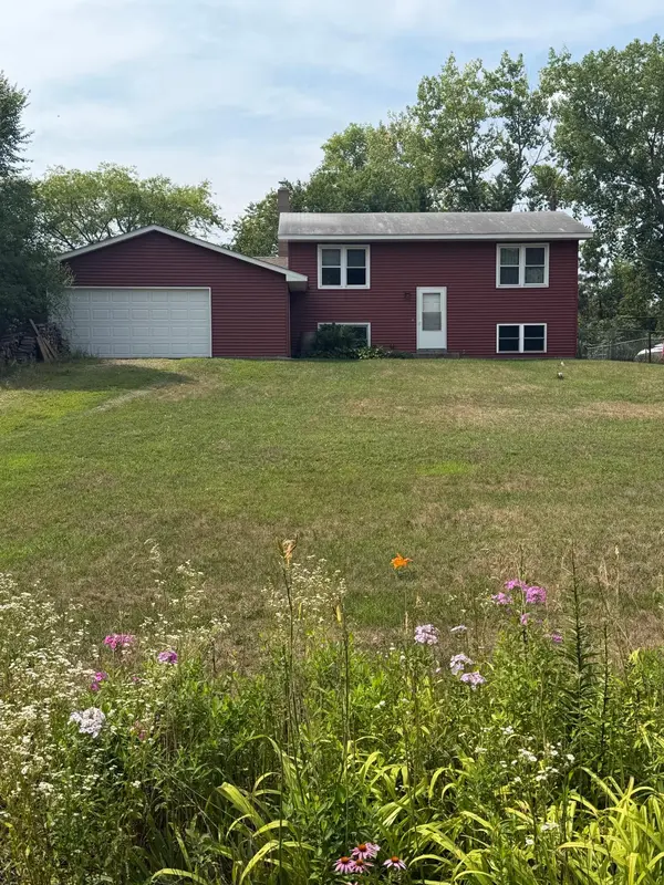 25350 101st ST NW, Zimmerman, MN 55398
