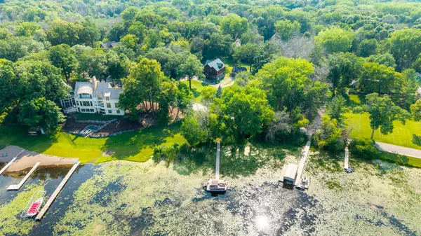 5840 Christmas Lake RD, Excelsior, MN 55331