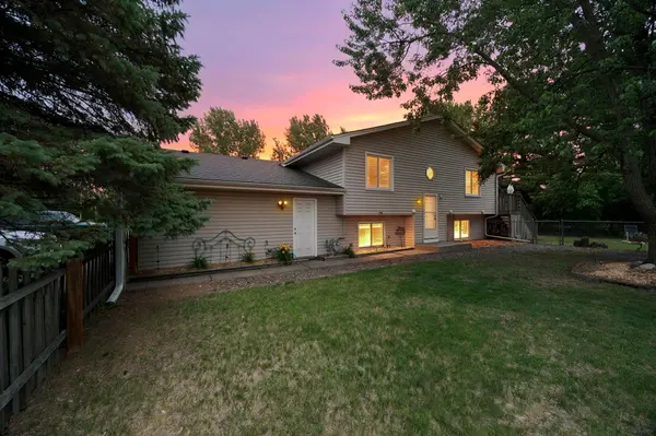 1630 108th LN NW, Coon Rapids, MN 55433