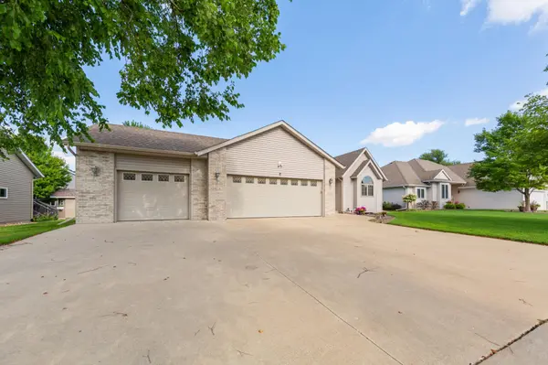 2255 Mineral Springs Pkwy, Owatonna, MN 55060
