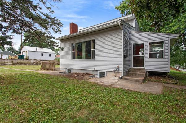 4228 Washington ST NE, Columbia Heights, MN 55421