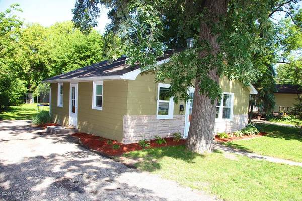 1030 West AVE, Detroit Lakes, MN 56501