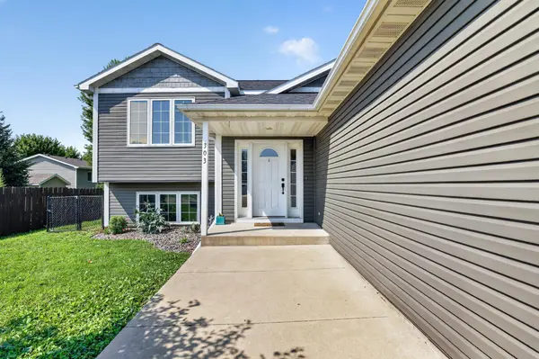 303 12th AVE NE, Kasson, MN 55944