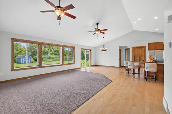 439 Jordyn LN, Hudson, WI 54016