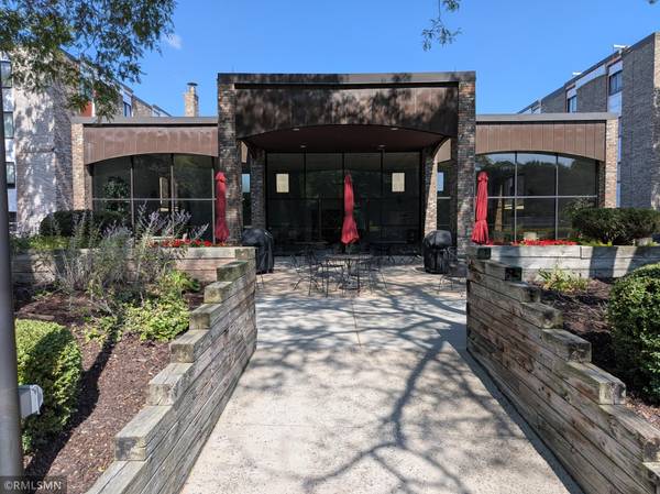 1077 Sibley Memorial HWY #506, Lilydale, MN 55118