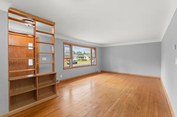 238 Macarthur ST W, South Saint Paul, MN 55075