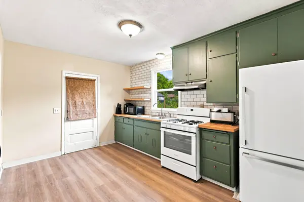 1651 Maryland AVE E, Saint Paul, MN 55106