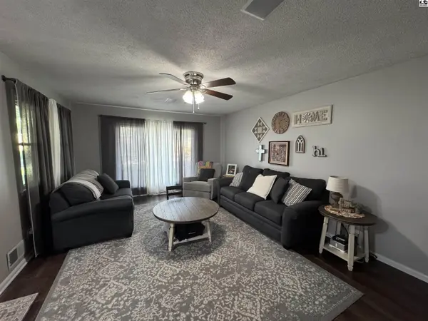 802 Larimer St, Pratt, KS 67124