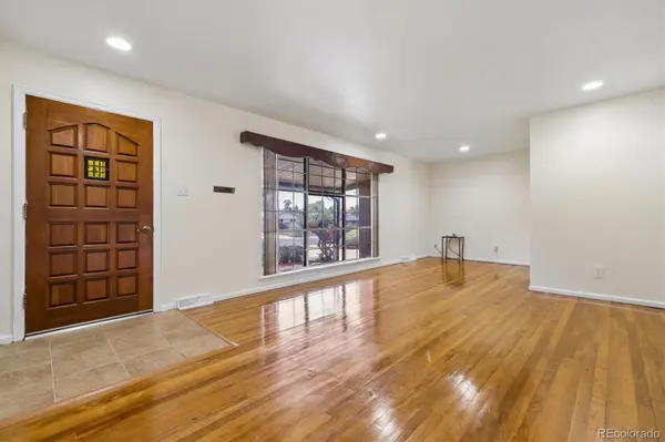 372 Lima ST, Aurora, CO 80010