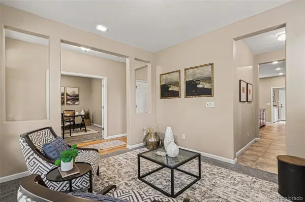 1372 S Duquesne CT, Aurora, CO 80018
