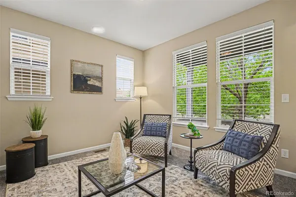 1372 S Duquesne CT, Aurora, CO 80018