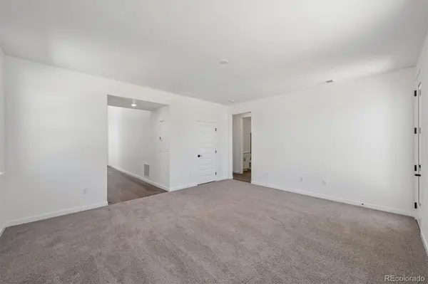 5781 S De Gaulle Ct PL, Aurora, CO 80016