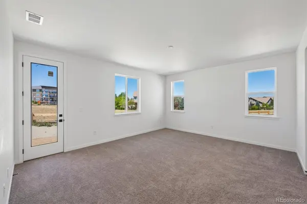 5781 S De Gaulle Ct PL, Aurora, CO 80016