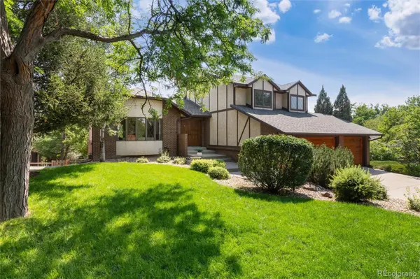 2422 W Arapahoe CT, Littleton, CO 80120