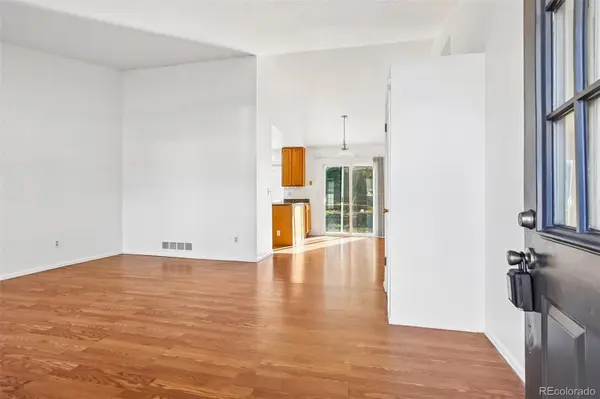 5873 S Nepal ST, Aurora, CO 80015
