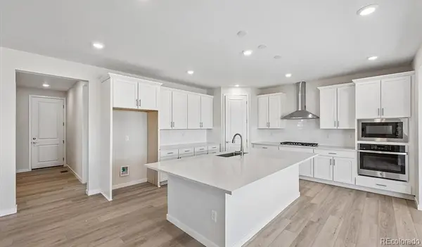 2123 S Irvington ST, Aurora, CO 80018