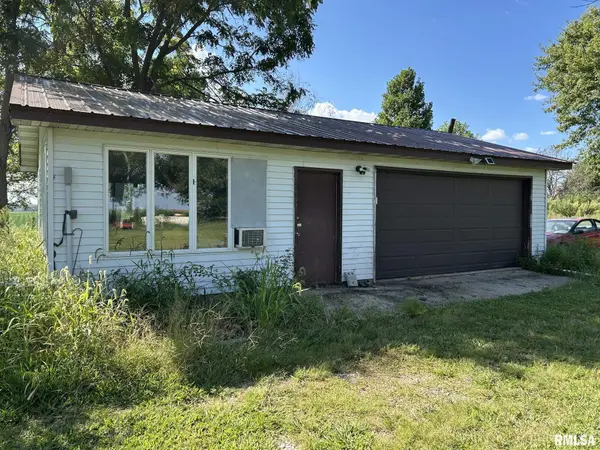 1950 E 2820 N RD, Osbernville, IL 62513