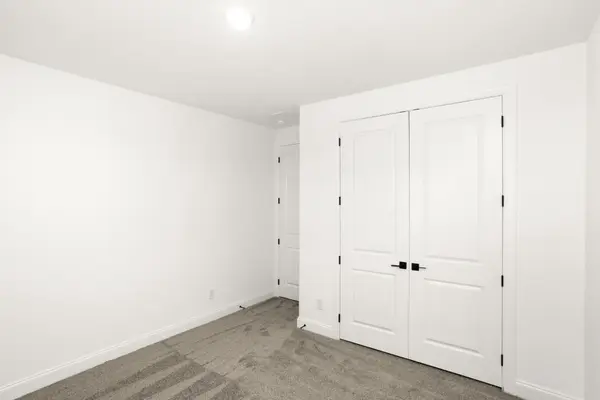 1542 Oak Springs Dr, Columbia, TN 38401