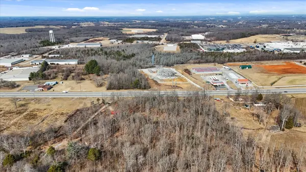 8557 Manchester Hwy, Morrison, TN 37357