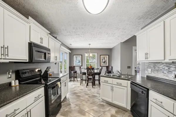 116 Emma Ct, Murfreesboro, TN 37128