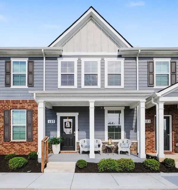 127 Grayson Cir, Chapel Hill, TN 37034