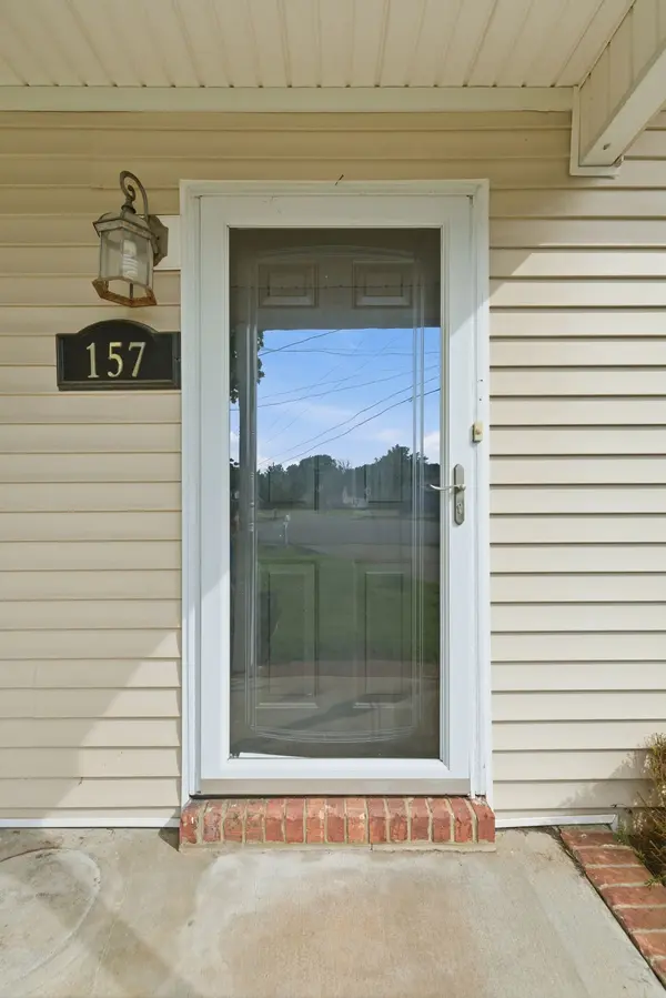 157 Millwood Dr, Murfreesboro, TN 37127
