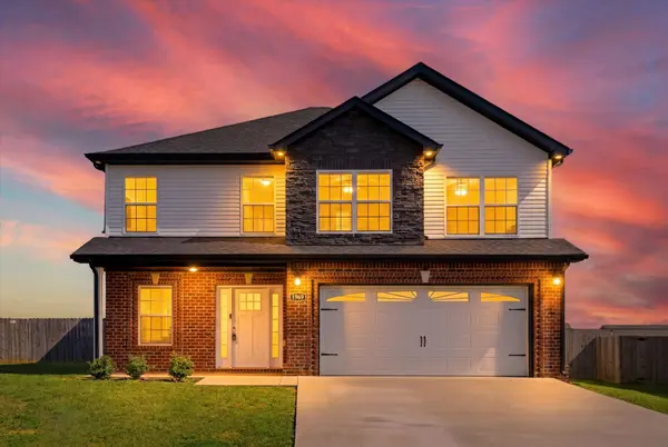 1969 Sydney Louise Dr, Clarksville, TN 37042