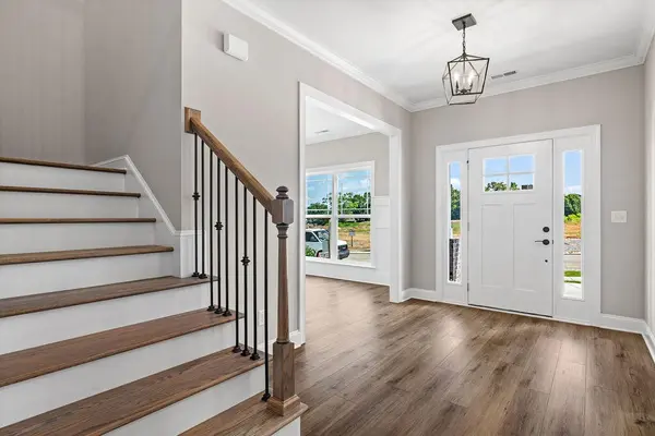 9816 Mayfly Road, Ooltewah, TN 37363
