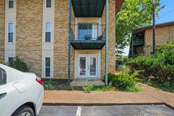 555 N DuPont Ave #B-26, Madison, TN 37115