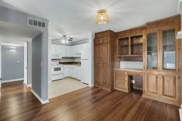 555 N DuPont Ave #B-26, Madison, TN 37115