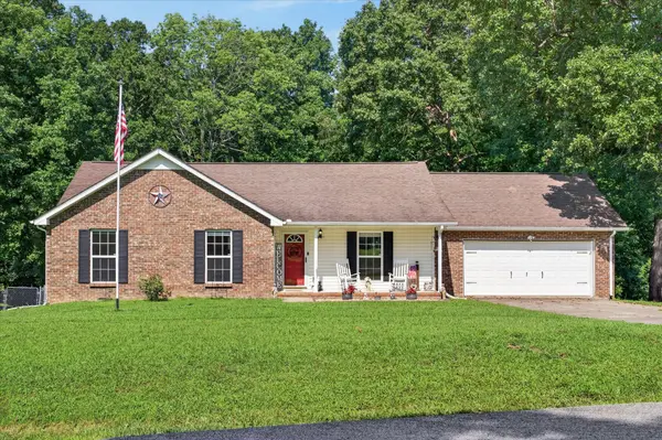 3475 Eastridge Rd, Woodlawn, TN 37191