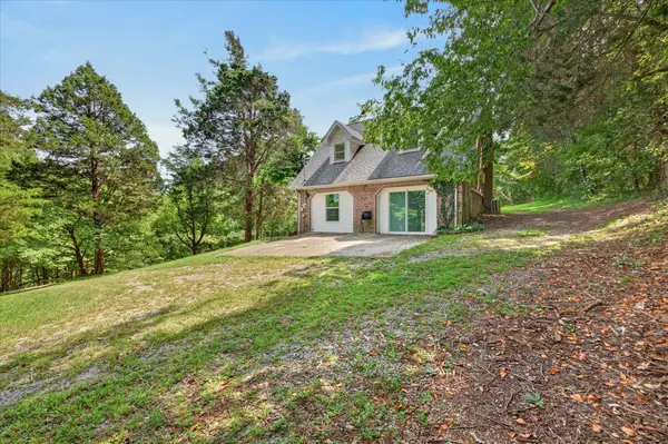 4036 Vernon Creek Rd, Cunningham, TN 37052