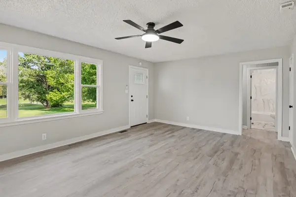 5672 Highway 161, Springfield, TN 37172