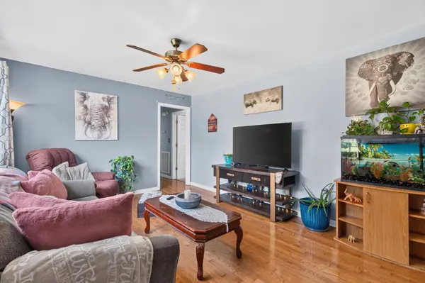 903 Hickory St #W, Tullahoma, TN 37388
