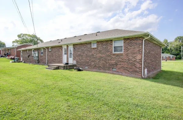 120 Tandy Dr #A, Clarksville, TN 37042