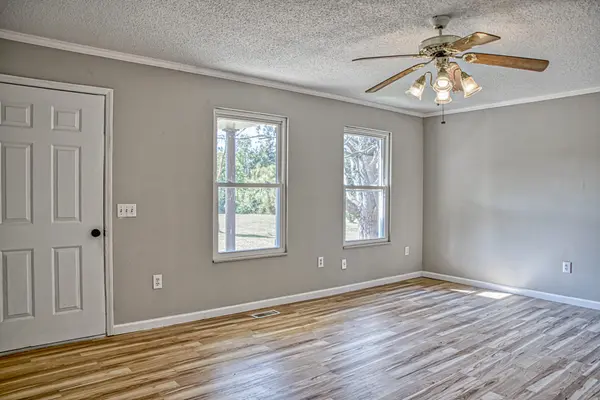 4047 Crawford Rd, Silver Point, TN 38582
