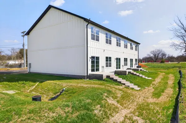 214 Jere Whitson Rd #W #212/214/216, Cookeville, TN 38501