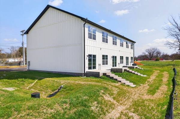 214 Jere Whitson Rd #W #212/214/216, Cookeville, TN 38501