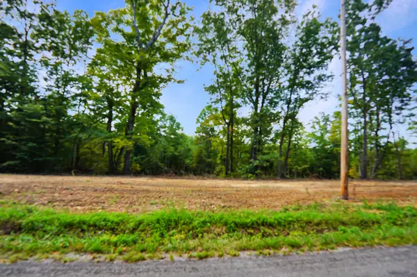 2 Freeman Fielder Rd, Stewart, TN 37175