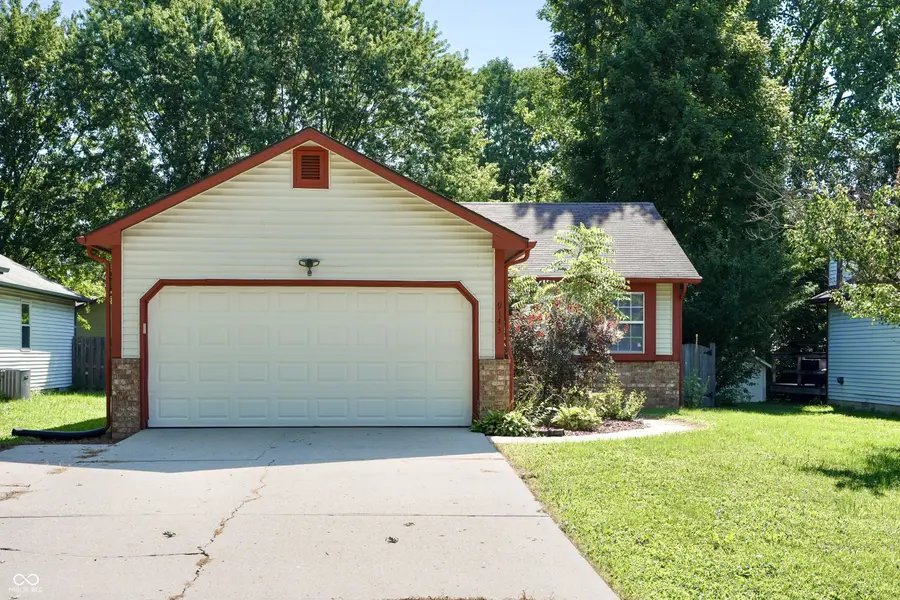 9143 Warwick RD, Indianapolis, IN 46240