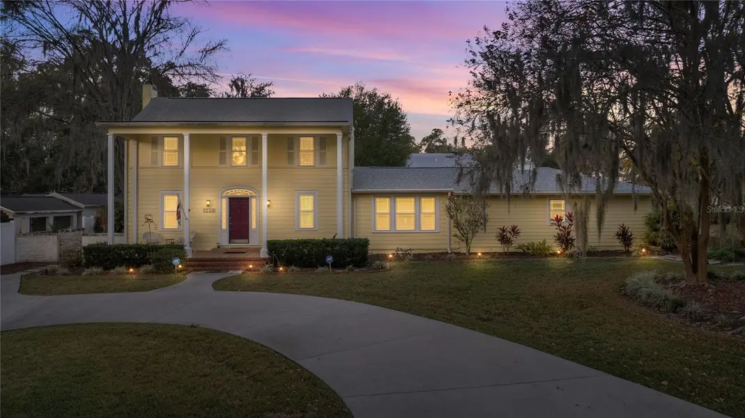 1226 SE 9TH AVE, Ocala, FL 34471