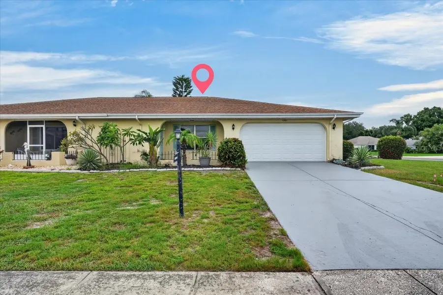 1201 WILD FEATHER LN, Sun City Center, FL 33573