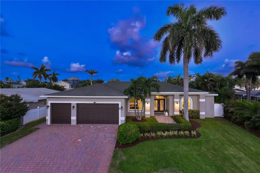 373 4TH AVE N, Tierra Verde, FL 33715