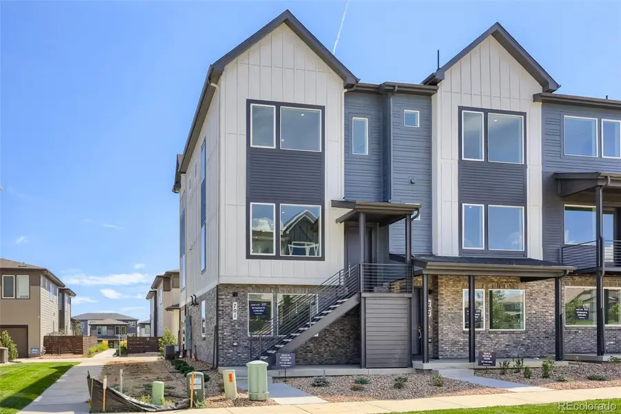 701 Skyhook ST, Erie, CO 80516