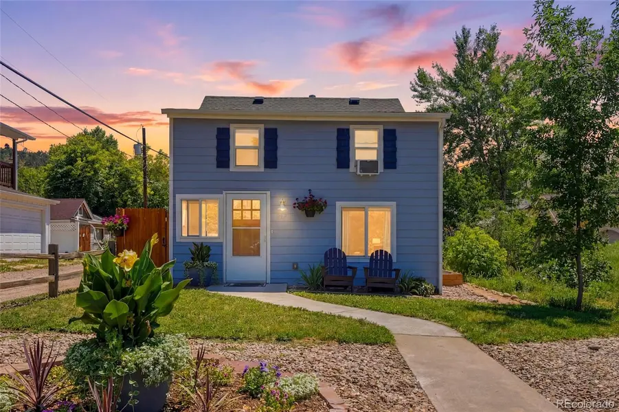 317 3rd AVE, Lyons, CO 80540