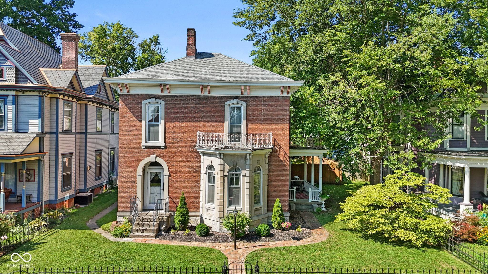 18 Martin PL, Franklin, IN 46131