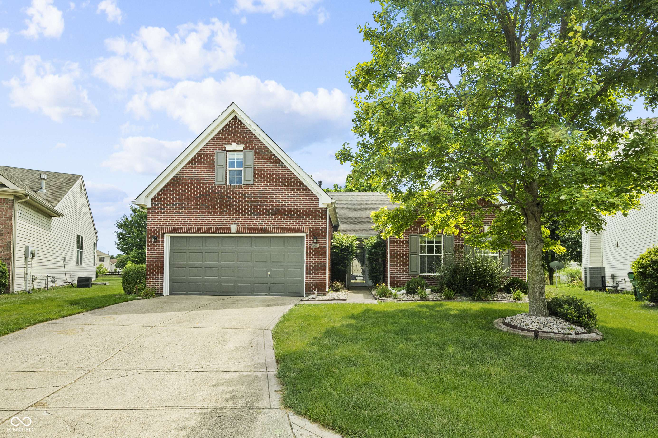 6684 Amherst, Zionsville, IN 46077